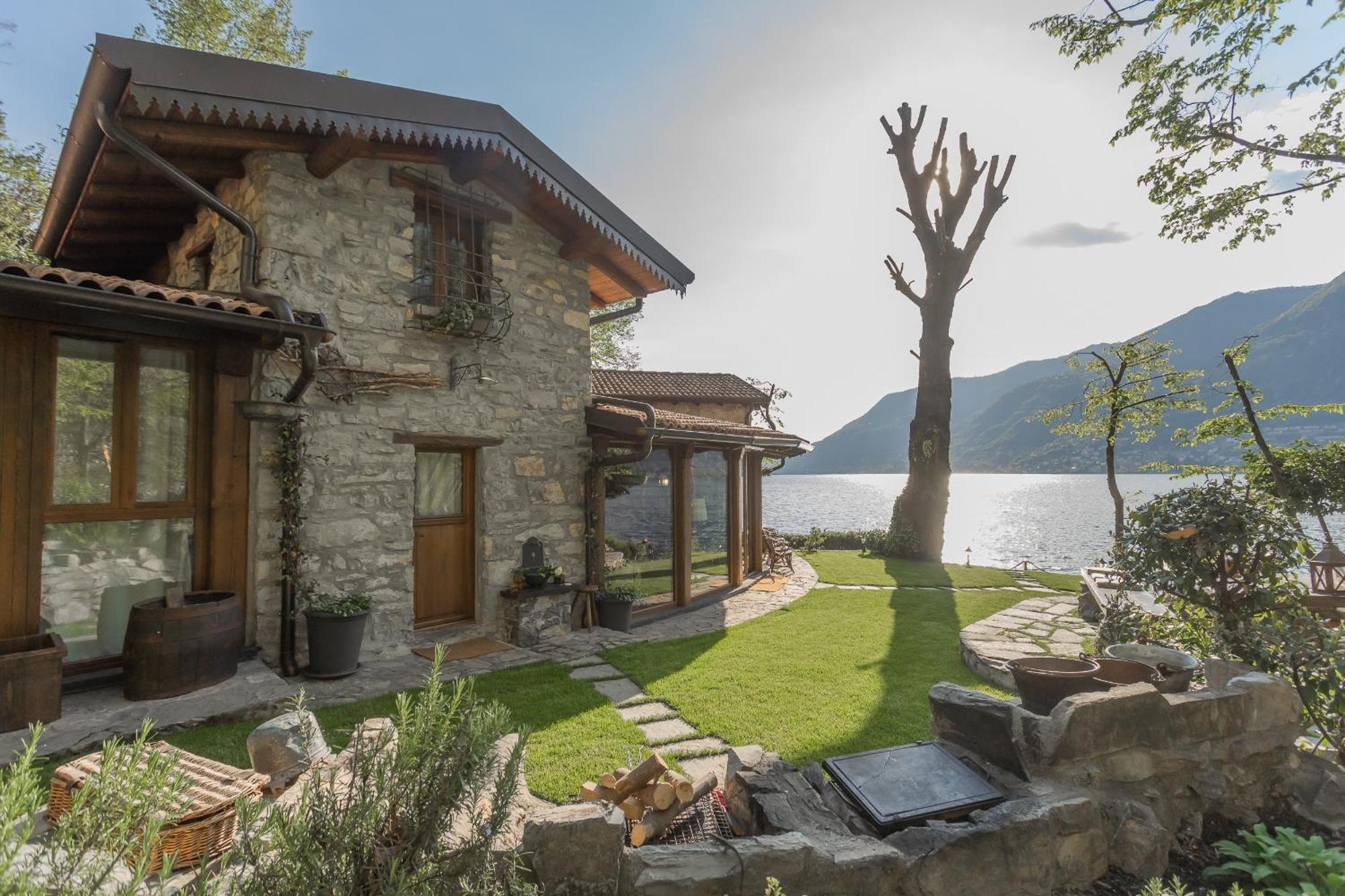 The Writer'S Nest Waterfront Villa By Rent All Como Faggeto Lario エクステリア 写真